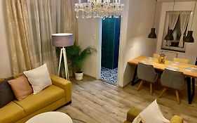 Home Sweet Apartment Xl
